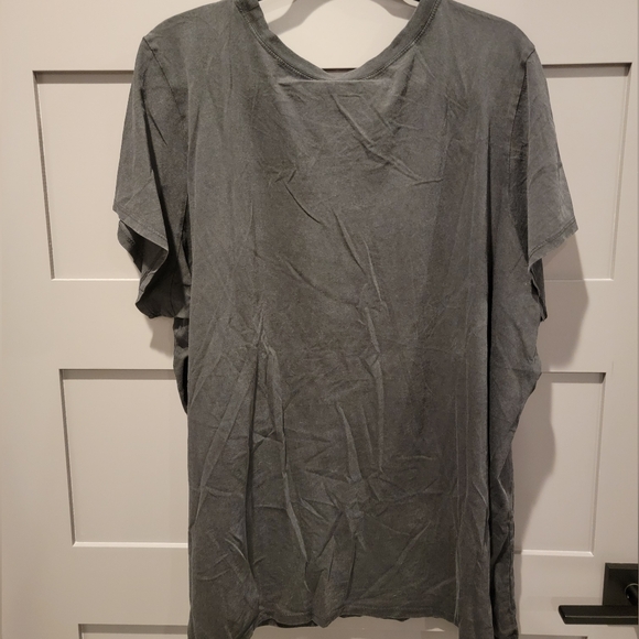 TORRID Classic Fit Crew Tee Iron Maiden Mineral Wash Black Tee Size 4 - Picture 10 of 12